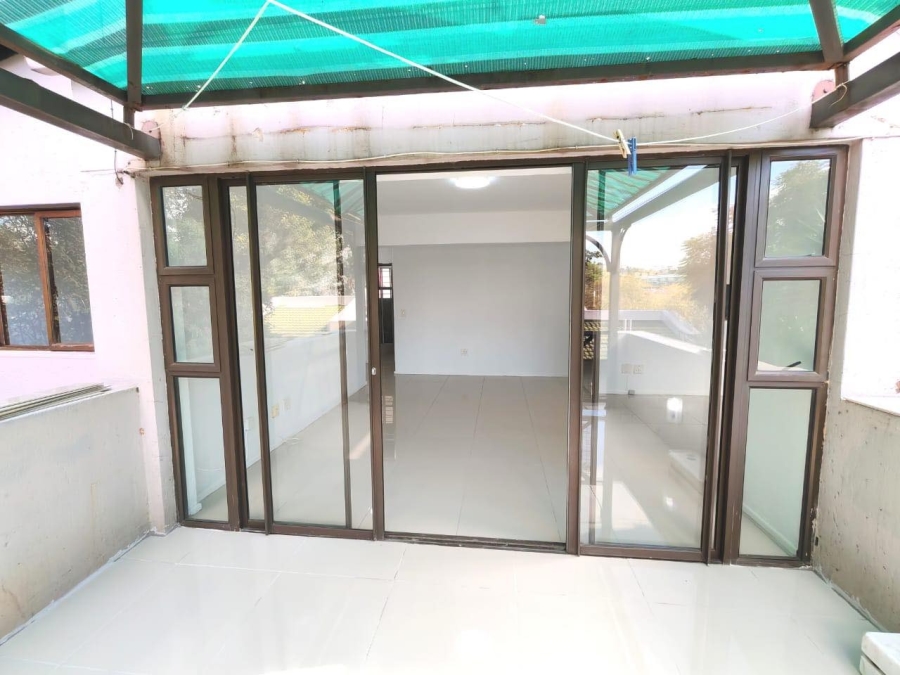 To Let 2 Bedroom Property for Rent in Strathavon Gauteng
