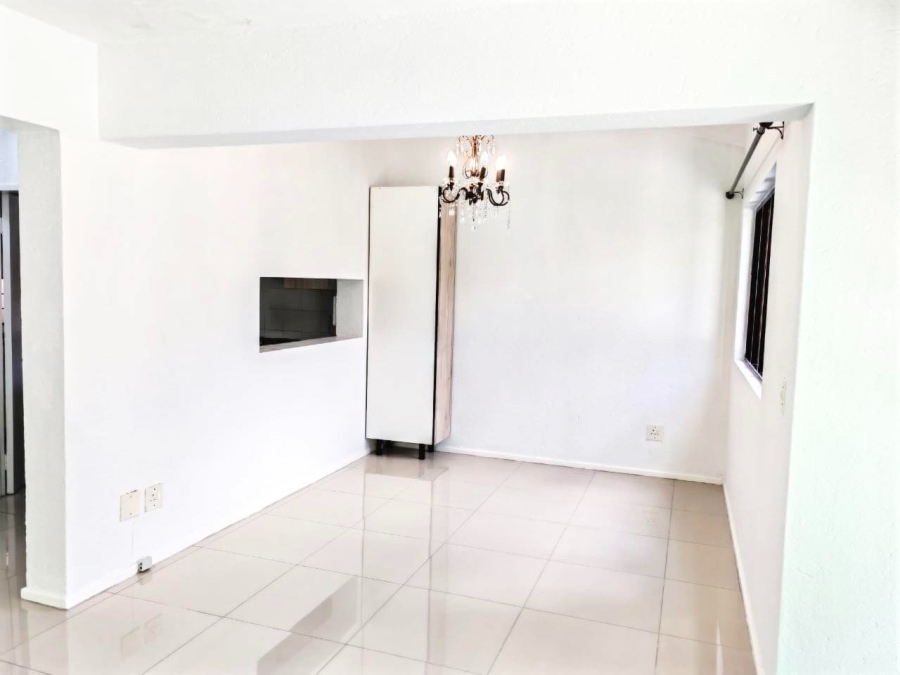 To Let 2 Bedroom Property for Rent in Strathavon Gauteng