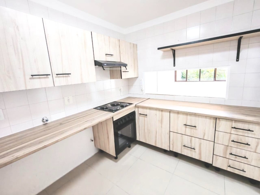 To Let 2 Bedroom Property for Rent in Strathavon Gauteng