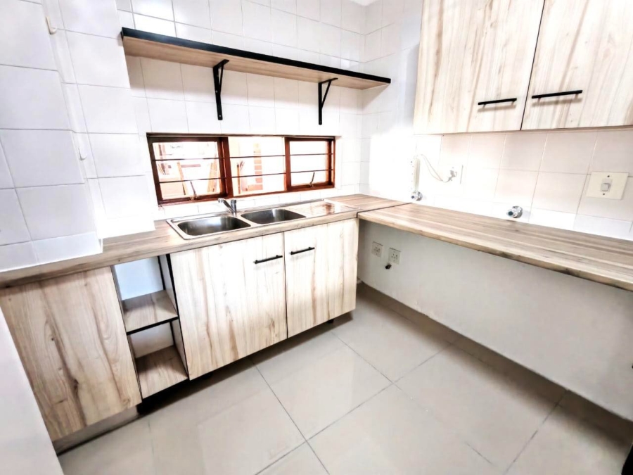 To Let 2 Bedroom Property for Rent in Strathavon Gauteng