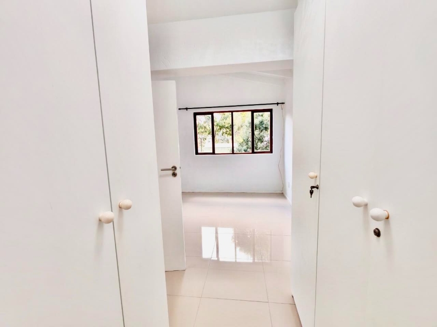 To Let 2 Bedroom Property for Rent in Strathavon Gauteng