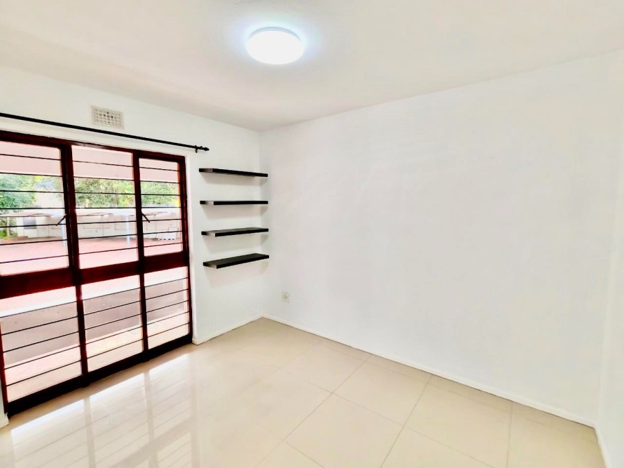 To Let 2 Bedroom Property for Rent in Strathavon Gauteng