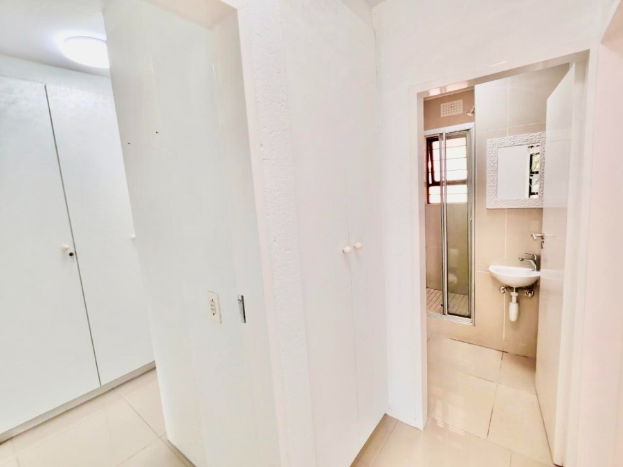 To Let 2 Bedroom Property for Rent in Strathavon Gauteng
