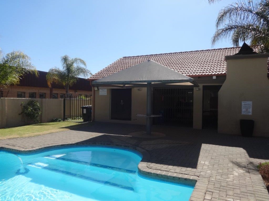To Let 2 Bedroom Property for Rent in Eden Glen Gauteng