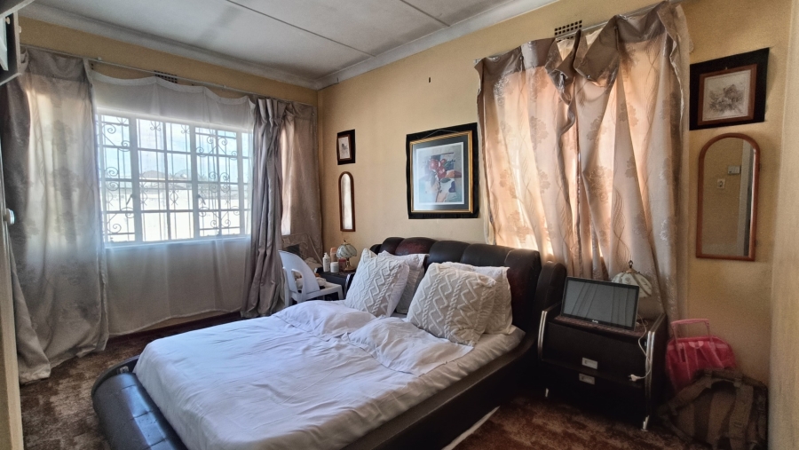 3 Bedroom Property for Sale in Regents Park Gauteng