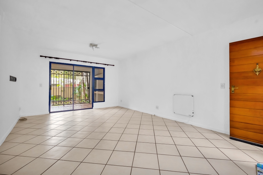 To Let 2 Bedroom Property for Rent in Parkmore Gauteng