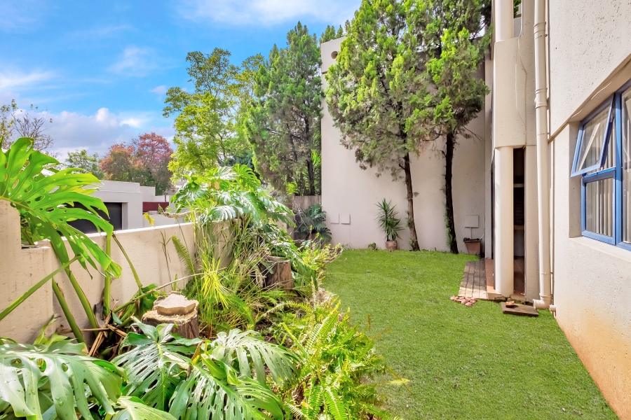 To Let 2 Bedroom Property for Rent in Parkmore Gauteng