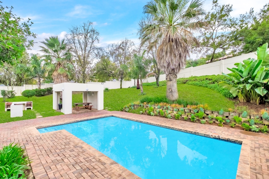 To Let 2 Bedroom Property for Rent in Parkmore Gauteng
