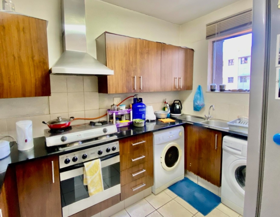 To Let 2 Bedroom Property for Rent in Morningside Gauteng