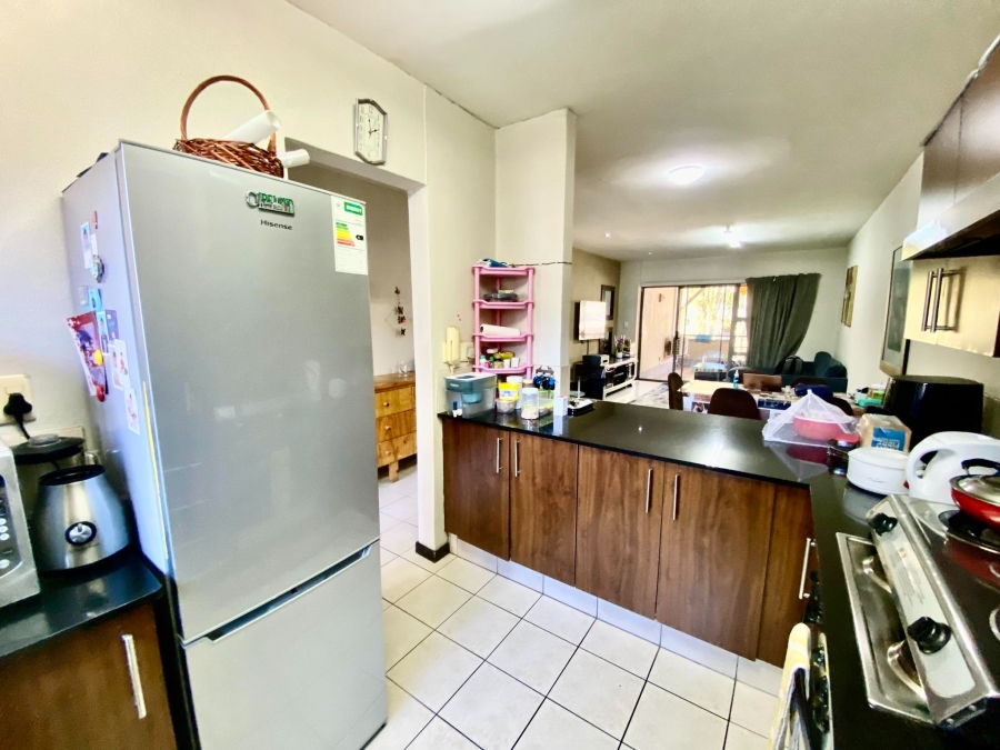 To Let 2 Bedroom Property for Rent in Morningside Gauteng
