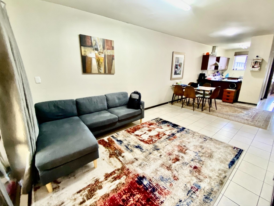 To Let 2 Bedroom Property for Rent in Morningside Gauteng