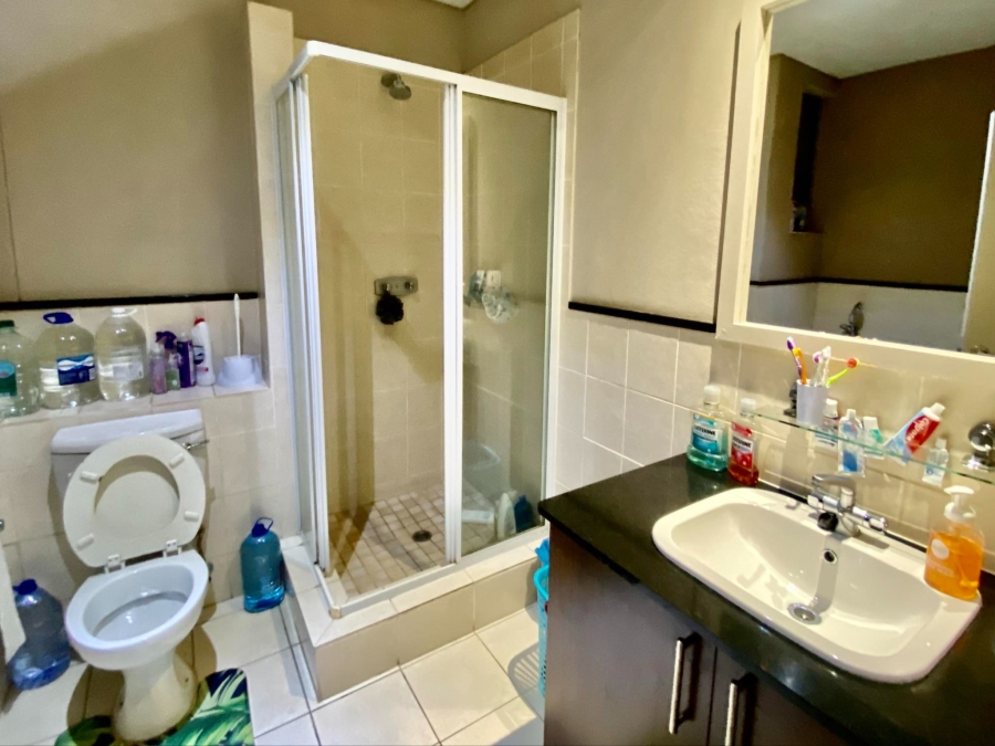 To Let 2 Bedroom Property for Rent in Morningside Gauteng
