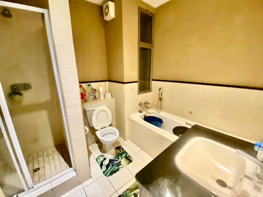 To Let 2 Bedroom Property for Rent in Morningside Gauteng