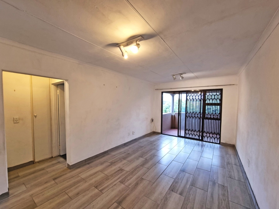 1 Bedroom Property for Sale in President Ridge Gauteng