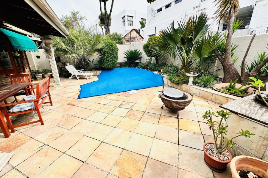 2 Bedroom Property for Sale in Lonehill Gauteng