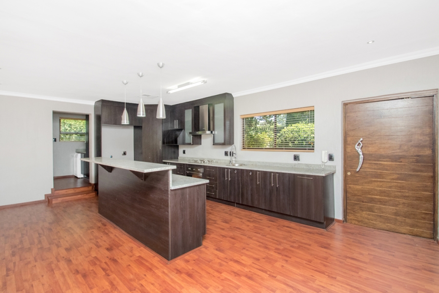 3 Bedroom Property for Sale in Morningside Manor Gauteng