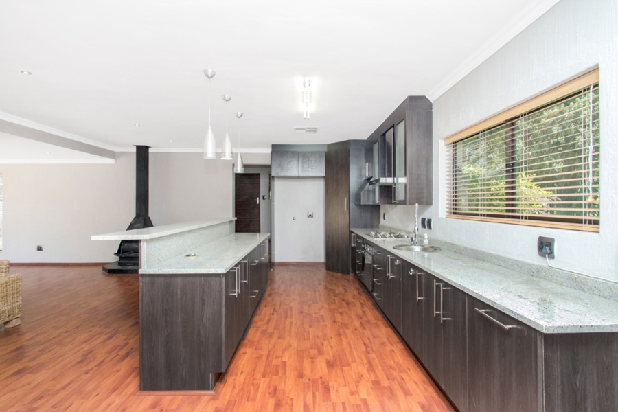 3 Bedroom Property for Sale in Morningside Manor Gauteng