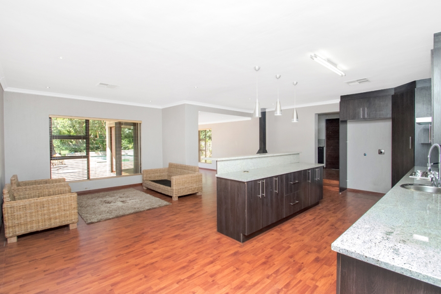 3 Bedroom Property for Sale in Morningside Manor Gauteng