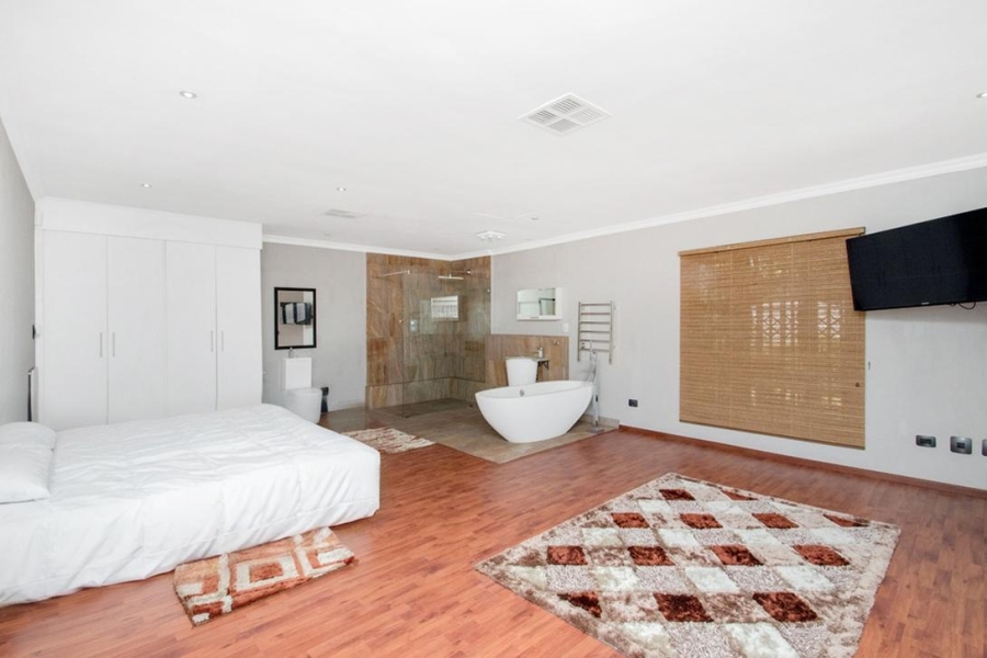 3 Bedroom Property for Sale in Morningside Manor Gauteng