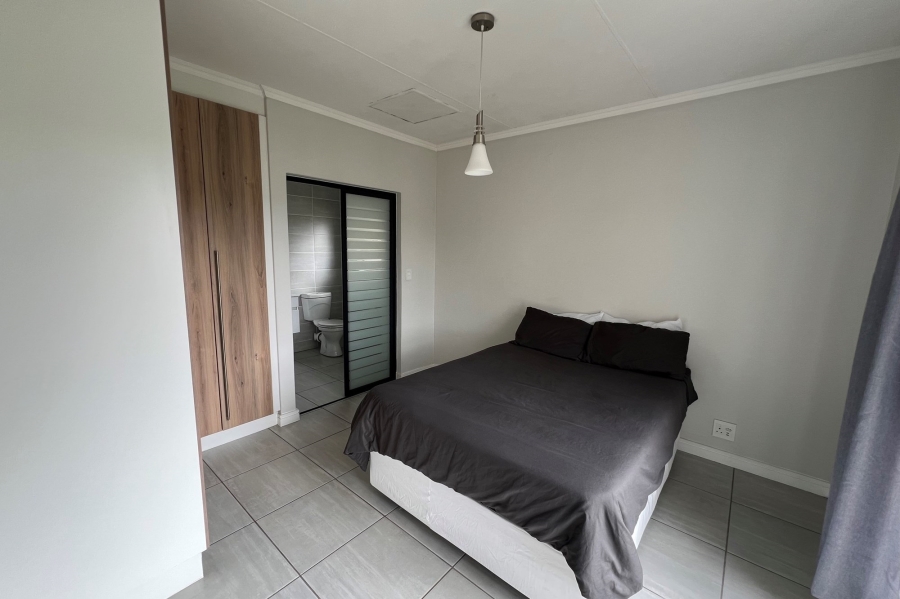 1 Bedroom Property for Sale in Waterfall Gauteng