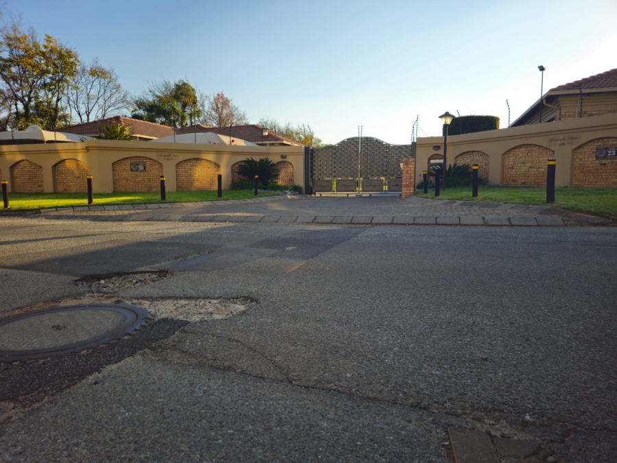 3 Bedroom Property for Sale in Jansenpark Gauteng