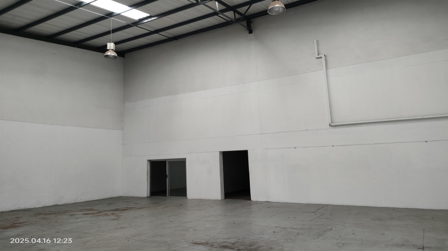 To Let commercial Property for Rent in North Riding Gauteng