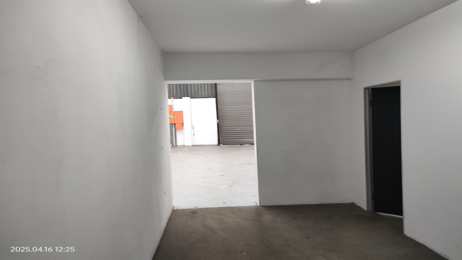 To Let commercial Property for Rent in North Riding Gauteng