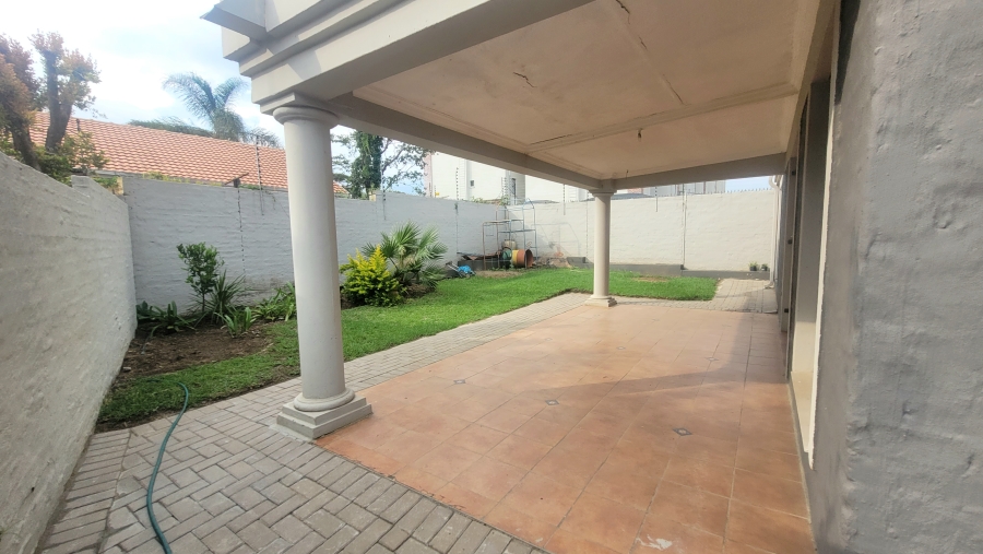 To Let 3 Bedroom Property for Rent in Halfway Gardens Gauteng
