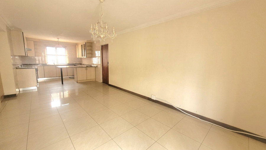 To Let 3 Bedroom Property for Rent in Halfway Gardens Gauteng