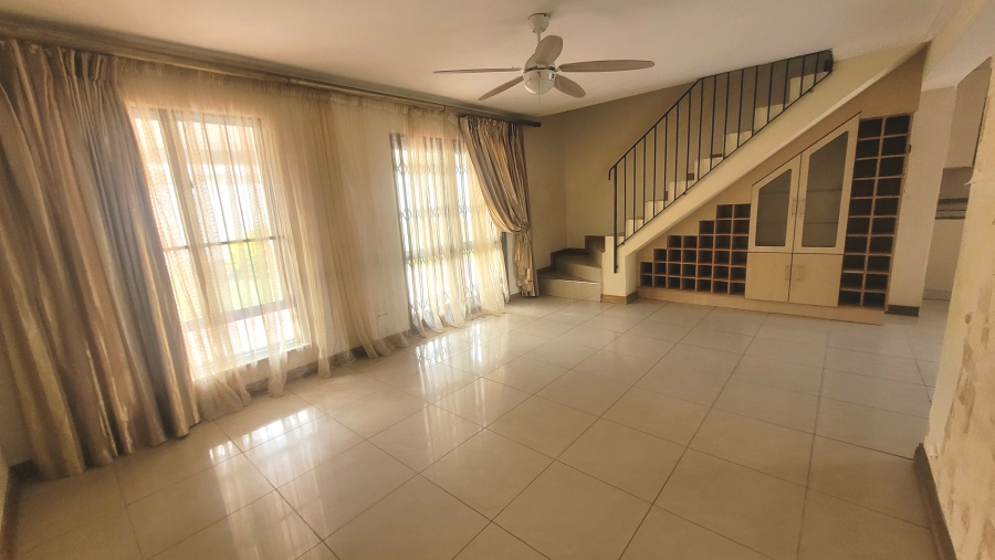 To Let 3 Bedroom Property for Rent in Halfway Gardens Gauteng