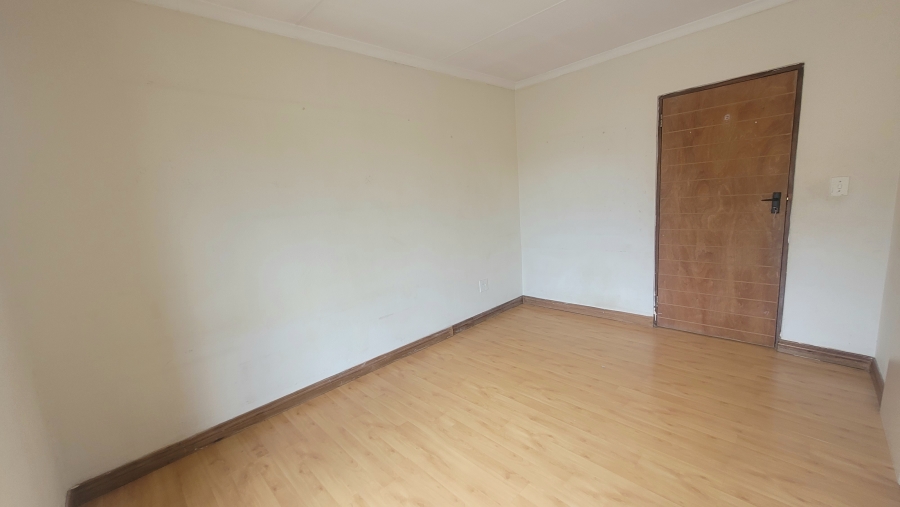 To Let 3 Bedroom Property for Rent in Halfway Gardens Gauteng