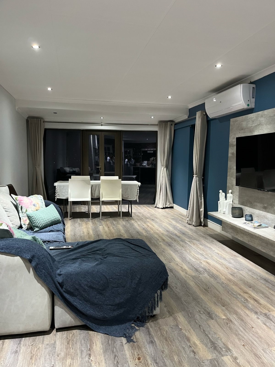 2 Bedroom Property for Sale in Bassonia Rock Gauteng