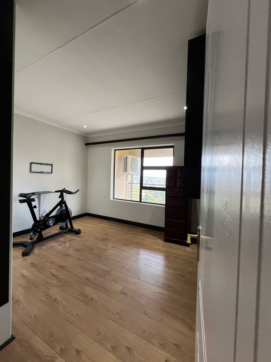 2 Bedroom Property for Sale in Bassonia Rock Gauteng