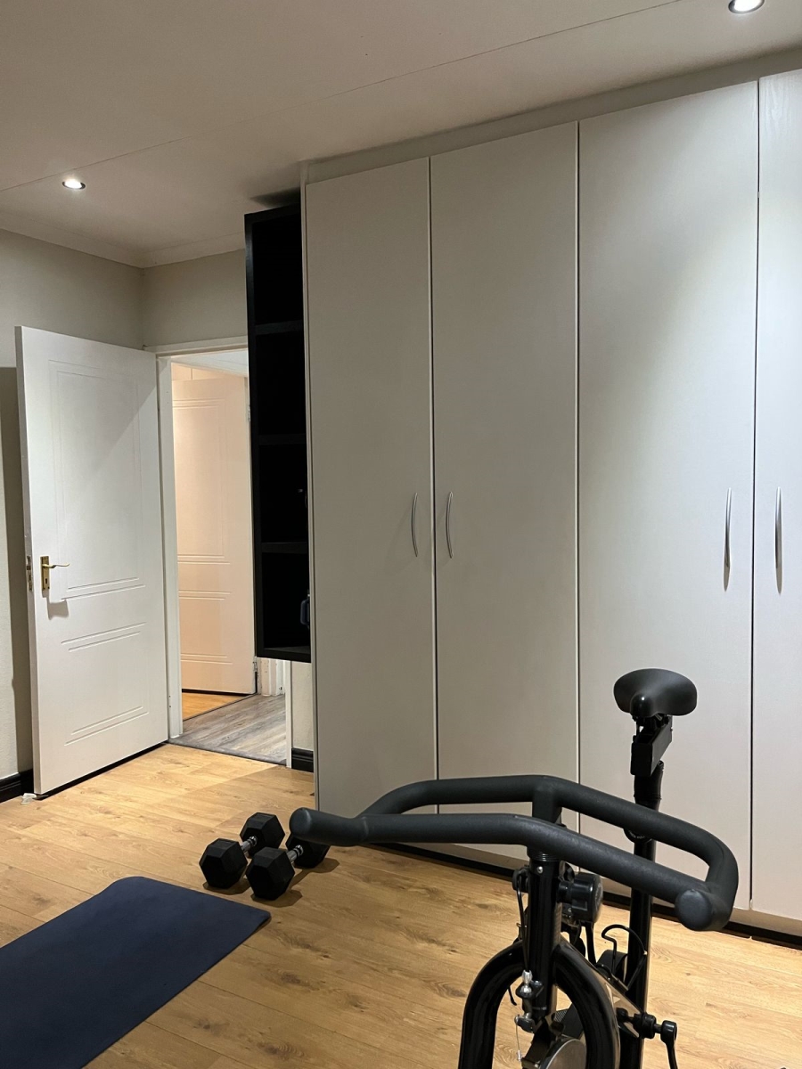 2 Bedroom Property for Sale in Bassonia Rock Gauteng