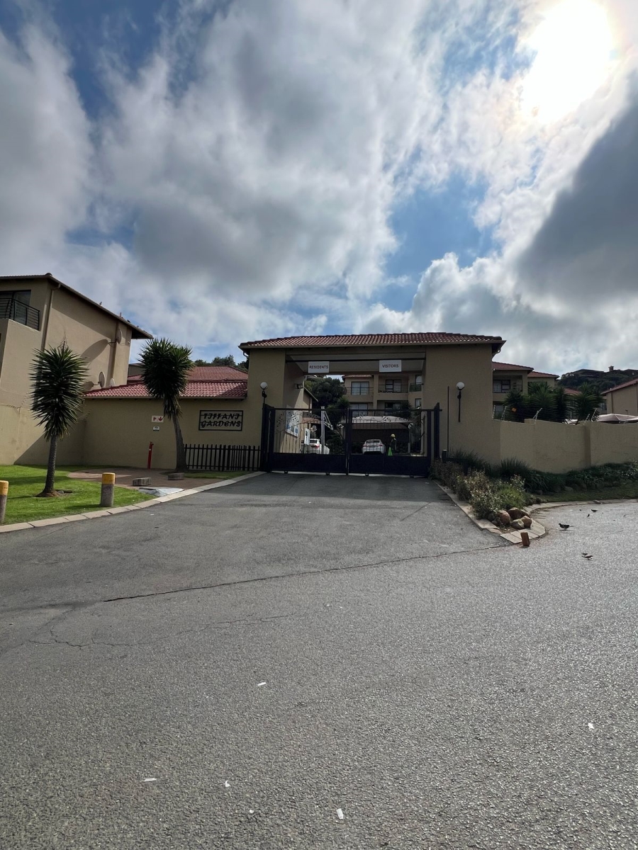 2 Bedroom Property for Sale in Bassonia Rock Gauteng