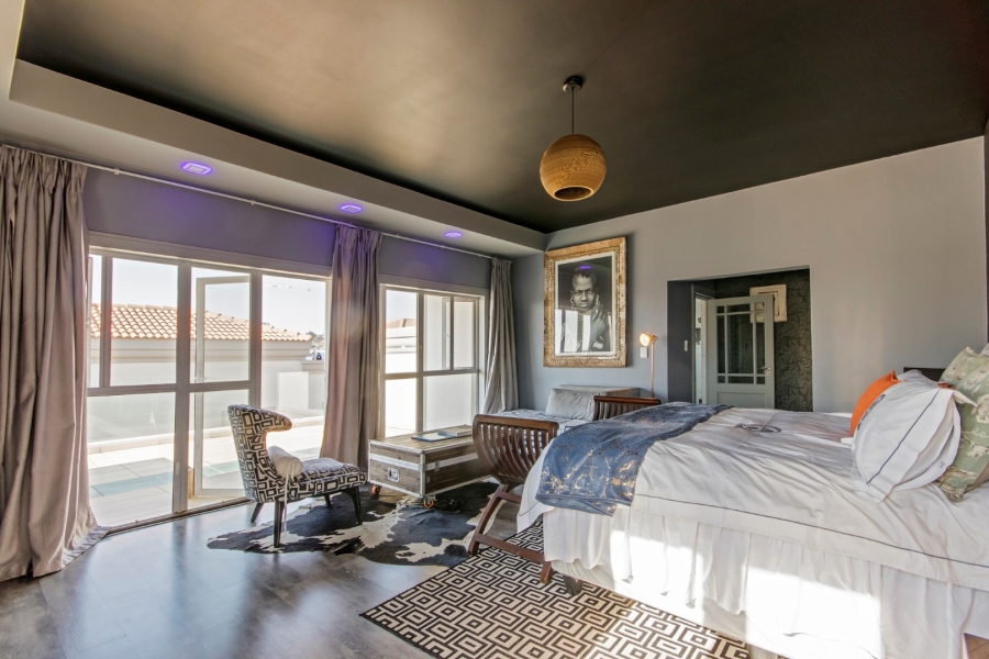 To Let 4 Bedroom Property for Rent in Hyde Park Gauteng