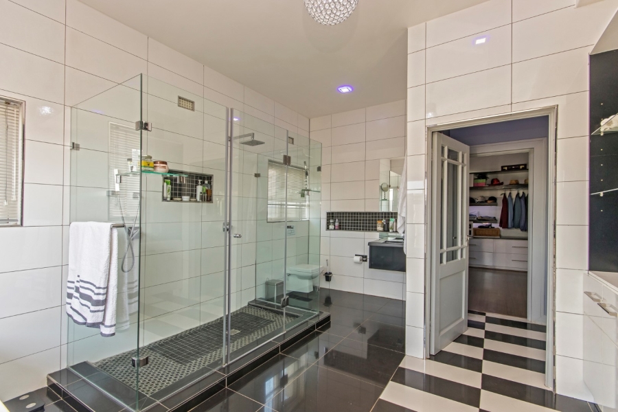 To Let 4 Bedroom Property for Rent in Hyde Park Gauteng