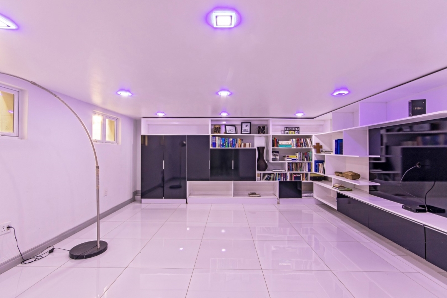 To Let 4 Bedroom Property for Rent in Hyde Park Gauteng