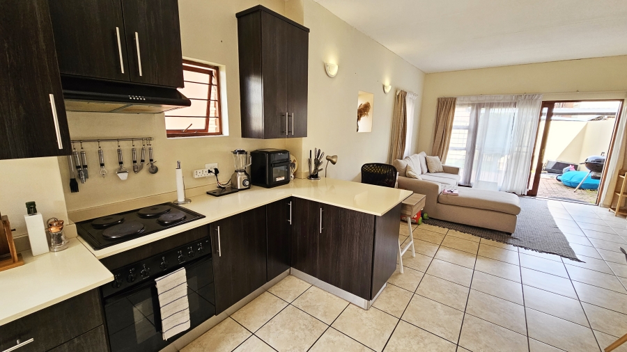 2 Bedroom Property for Sale in Pretorius Park Gauteng