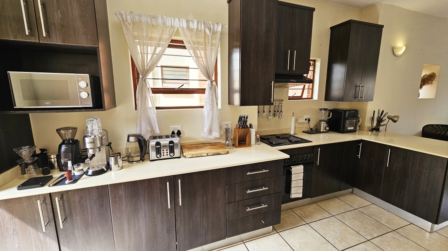 2 Bedroom Property for Sale in Pretorius Park Gauteng