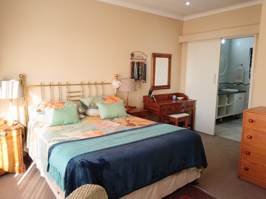 4 Bedroom Property for Sale in Amberfield Gauteng