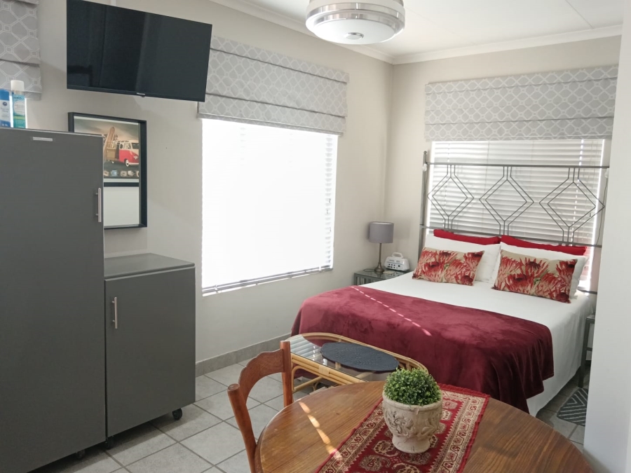 4 Bedroom Property for Sale in Amberfield Gauteng