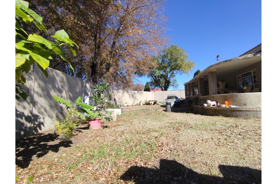 3 Bedroom Property for Sale in The Hill Gauteng