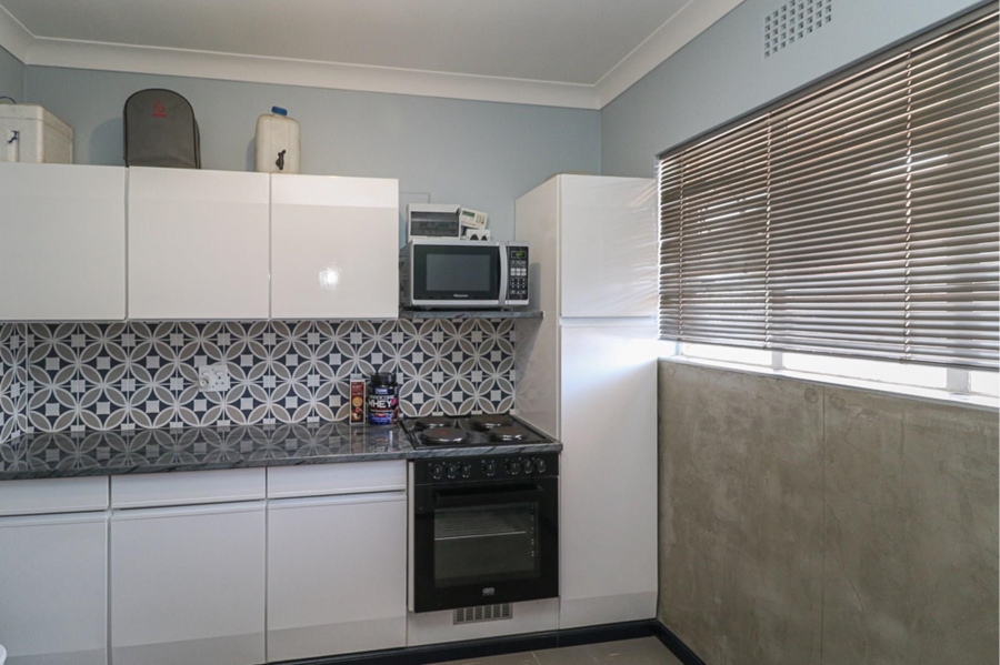 To Let 1 Bedroom Property for Rent in Casseldale Gauteng