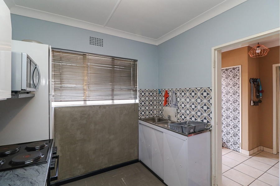 To Let 1 Bedroom Property for Rent in Casseldale Gauteng