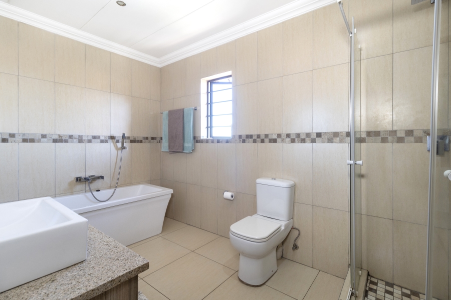 3 Bedroom Property for Sale in Bergtuin Gauteng