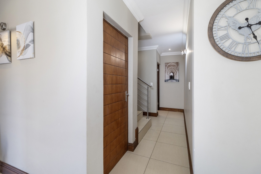 3 Bedroom Property for Sale in Bergtuin Gauteng