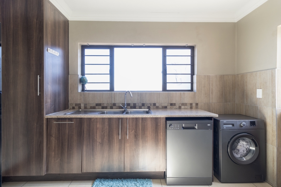 3 Bedroom Property for Sale in Bergtuin Gauteng