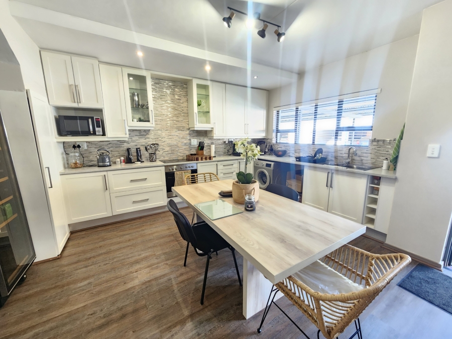2 Bedroom Property for Sale in Menlo Park Gauteng