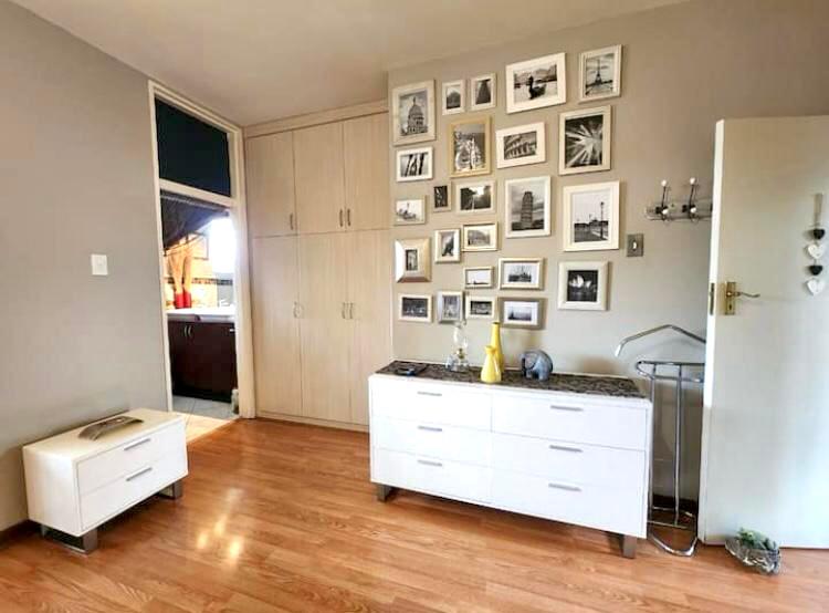 2 Bedroom Property for Sale in Bedford Gardens Gauteng